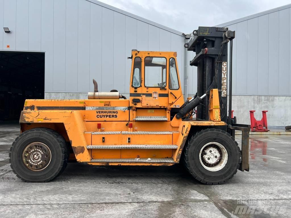Svetruck 25 120 42 디젤 지게차
