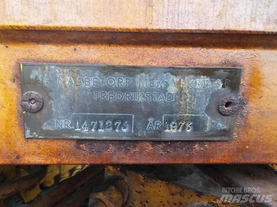 Leyland 270 백호로더