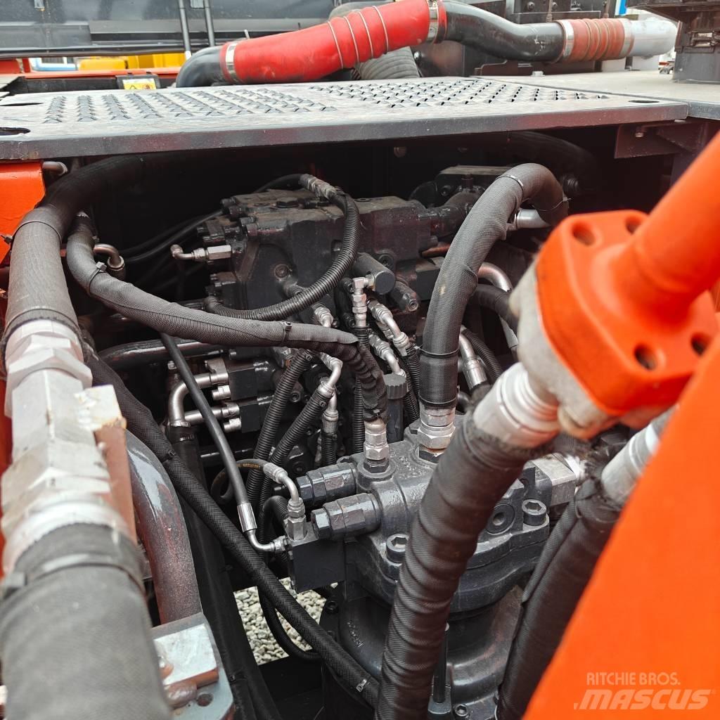 Doosan DX225LC-9C 대형 굴삭기 29톤 이상