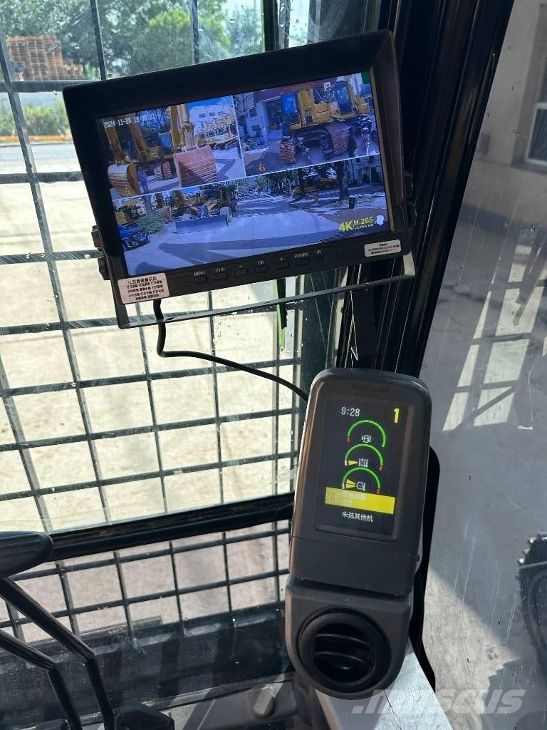 CAT CAT320D 대형 굴삭기 29톤 이상