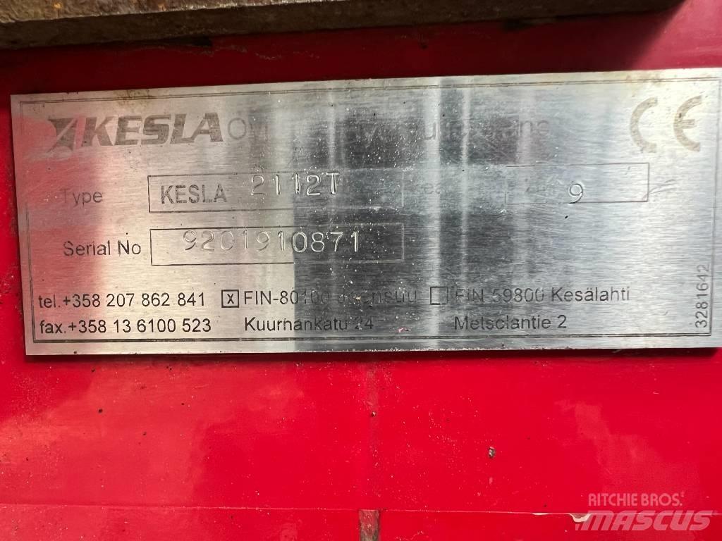 Kesla 2112T 목재 크레인