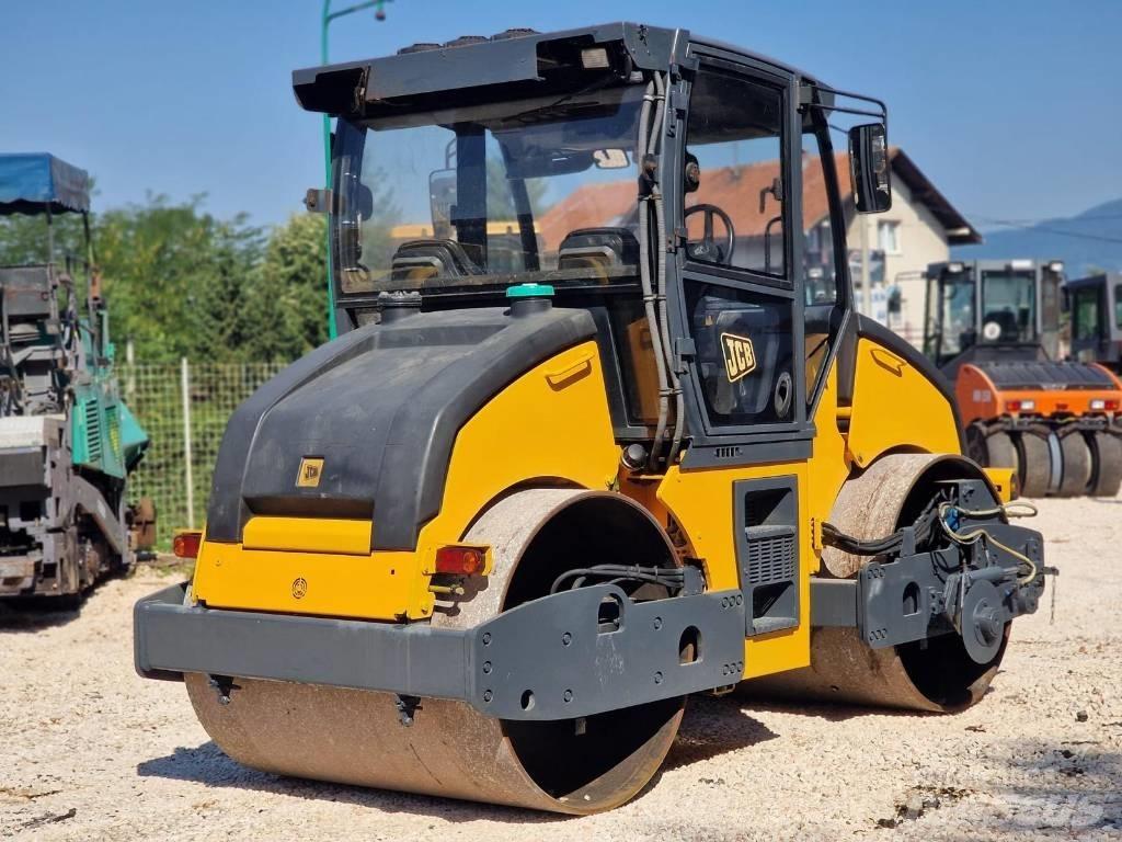 JCB Vibromax VMT 860 트윈 드럼 롤러