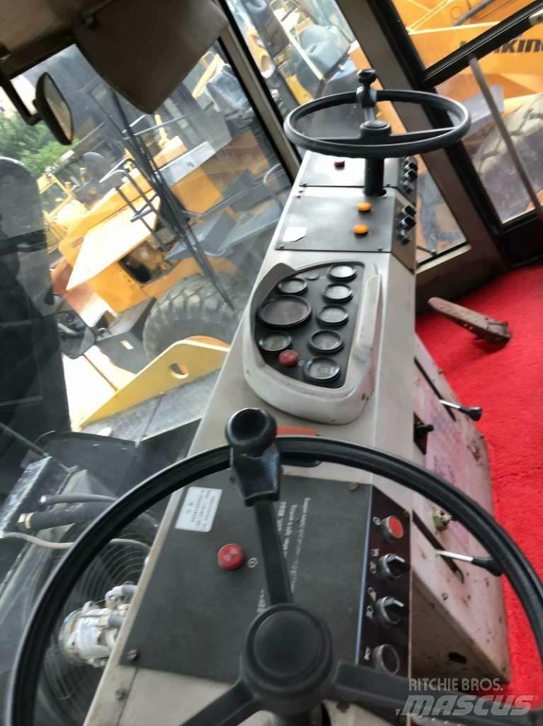 XCMG XP301 공기 타이어 롤러