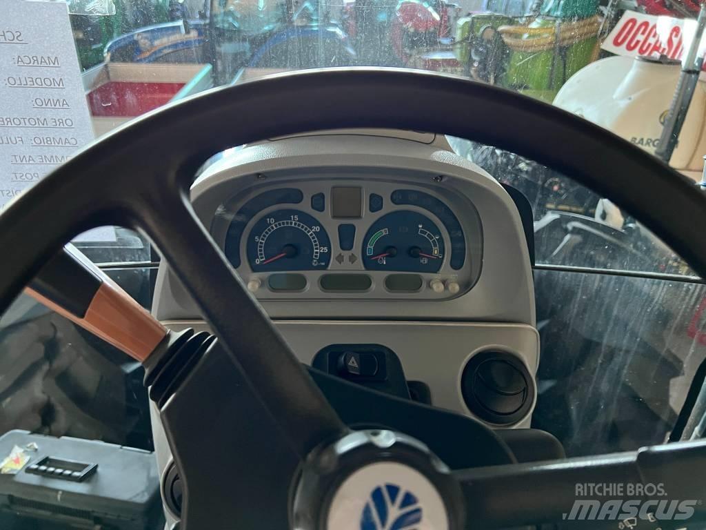 New Holland T 7060 트랙터