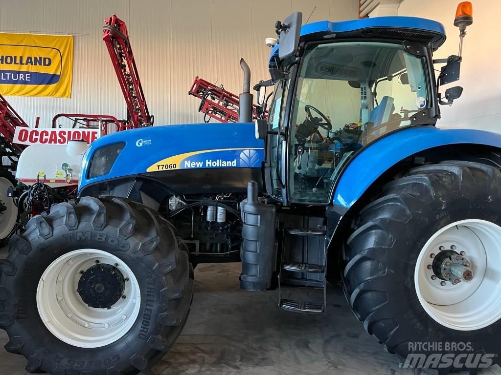 New Holland T 7060 트랙터
