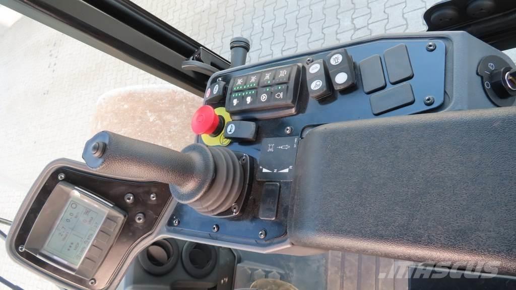 CAT CS 56 B 싱글 드럼 롤러