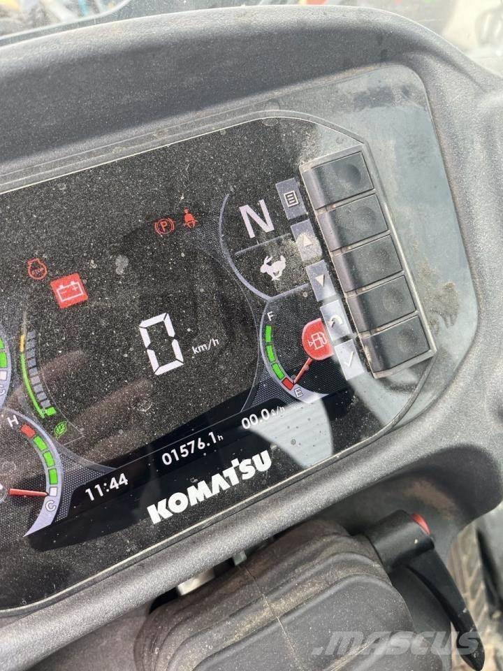 Komatsu WA70M-8EO 다목적 로더