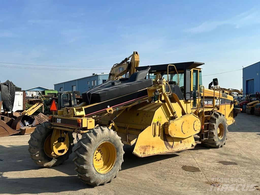 CAT RM 300 아스팔트 리사이클러