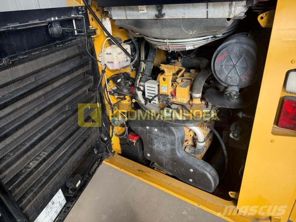 CAT 289 D3  스키드로더