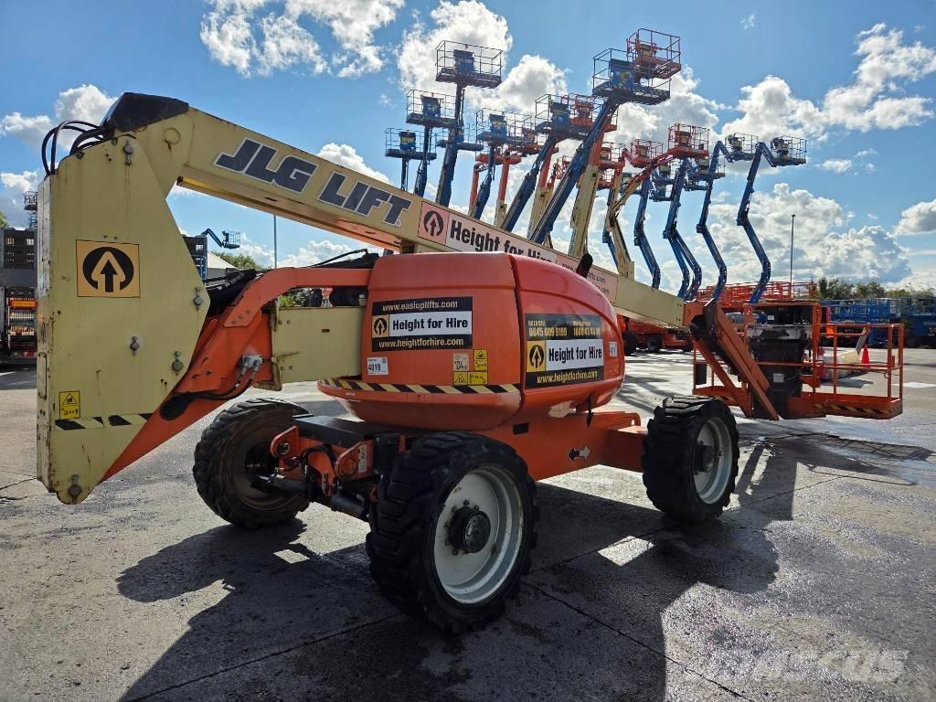 JLG 600 AJ 관절형 전동이동 리프트
