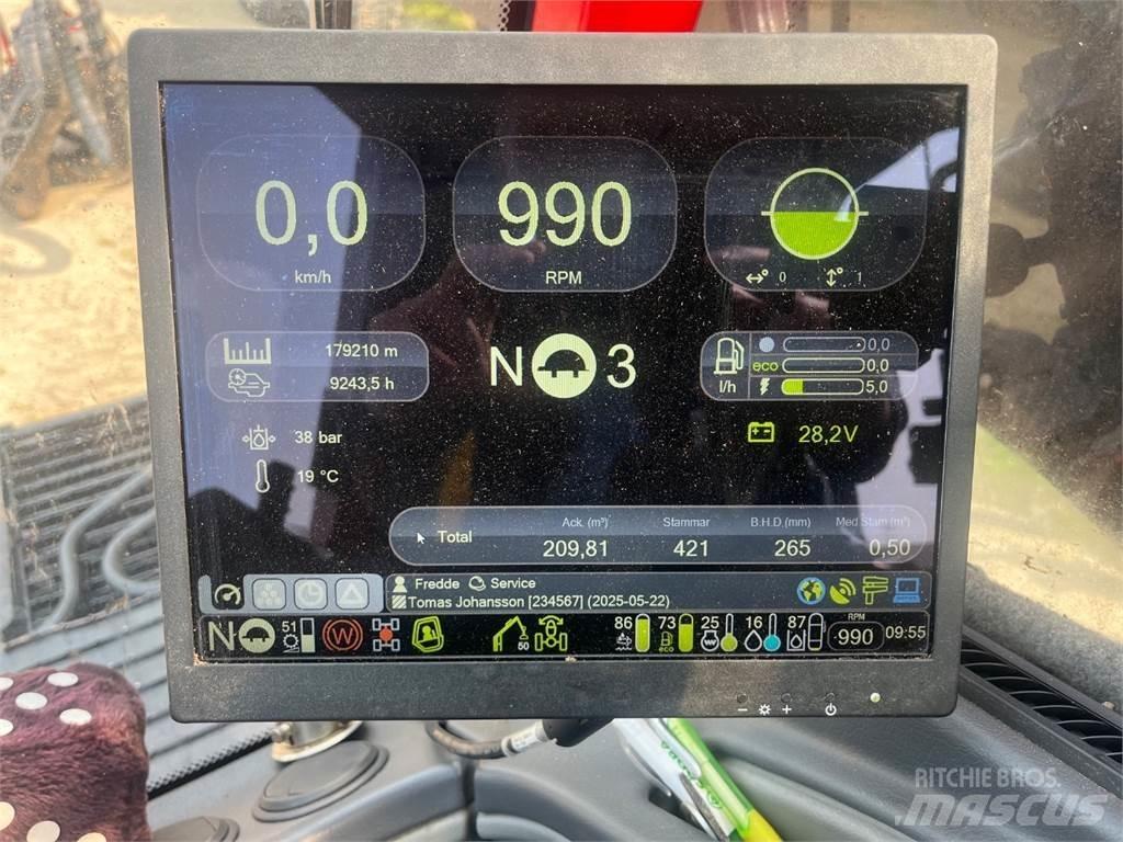 Komatsu 951 원목 하베스터