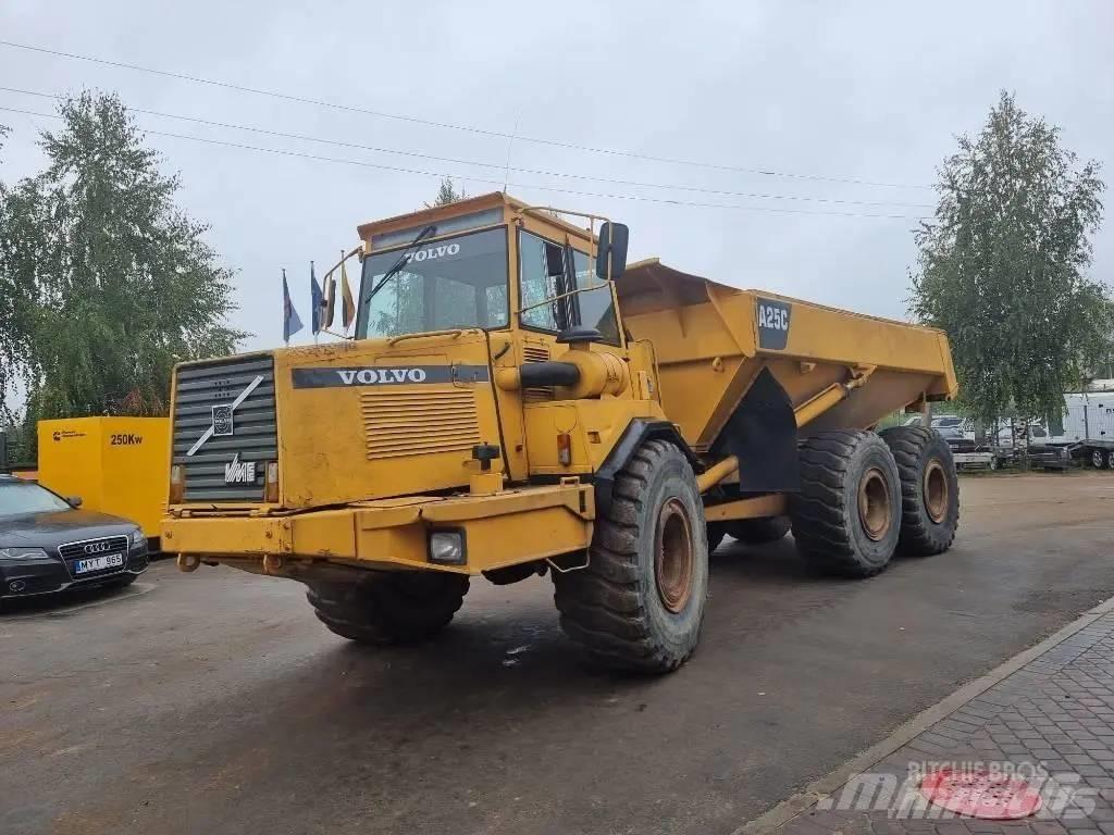 Volvo A 25 C 6X6 연결식 홀러