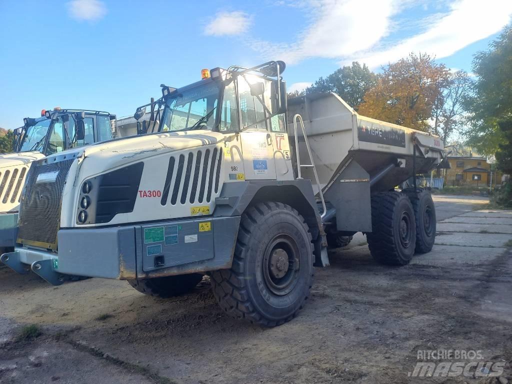 Terex TA 300 연결식 홀러