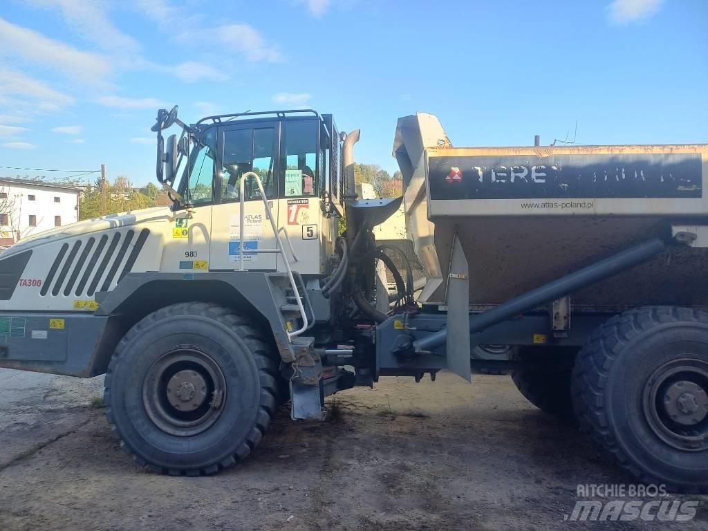 Terex TA 300 연결식 홀러