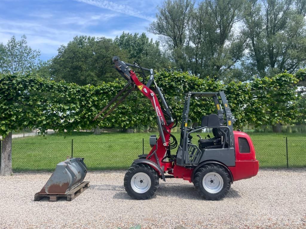 Weidemann 1260  휠로우더