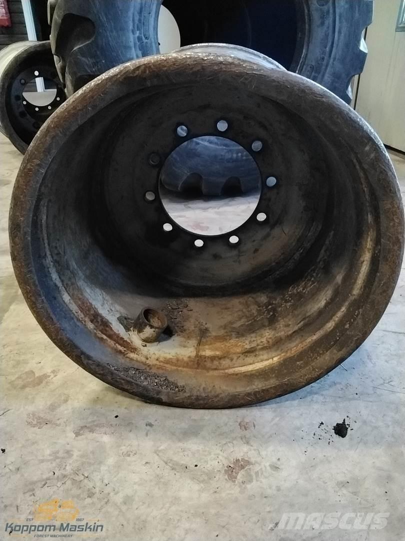 Valmet 890 24x26,5 타이어, 휠 및 림