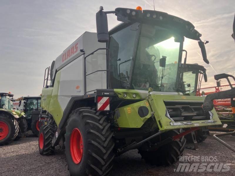 CLAAS TRION 530 콤바인 수확기