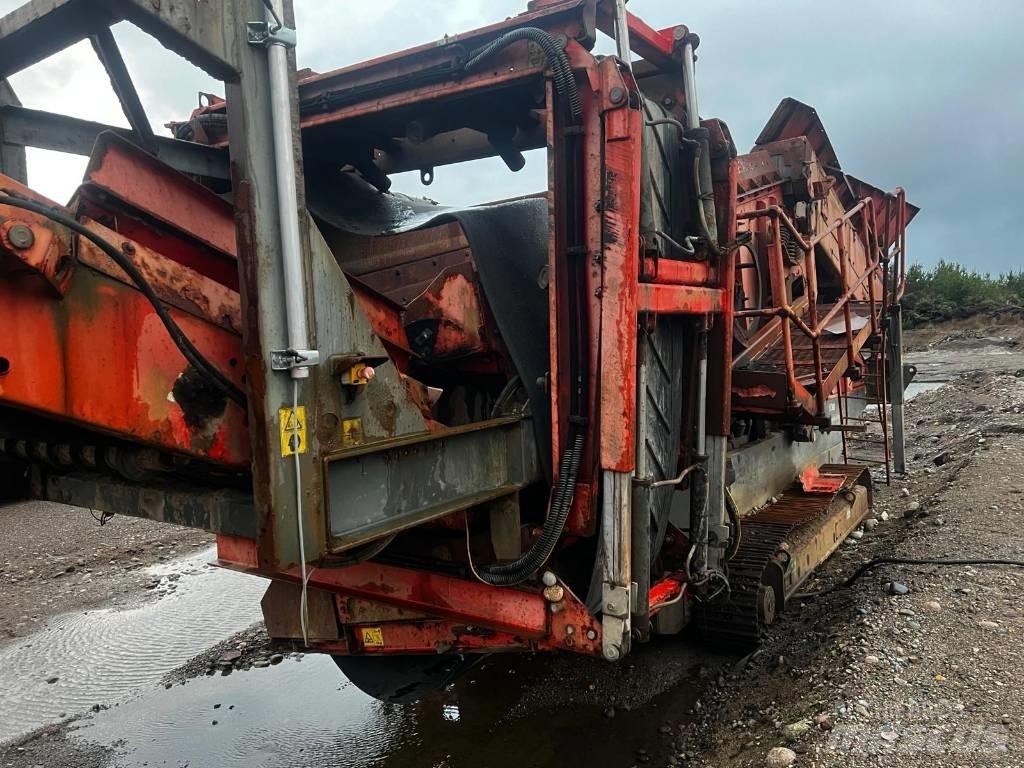 Terex Finlay 883 스크리너