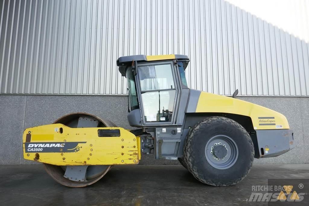 Dynapac CA3500D 싱글 드럼 롤러