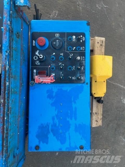 Genie CONTROL PANEL 관절형 전동이동 리프트
