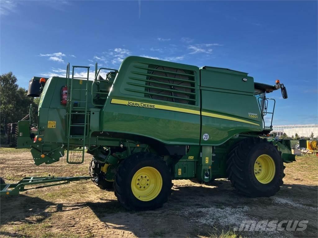 John Deere T660i 콤바인 수확기