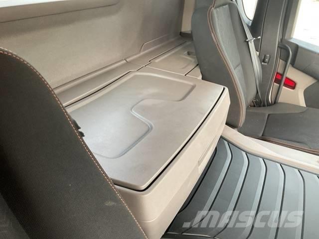 Scania P410 XT 덤프 트럭