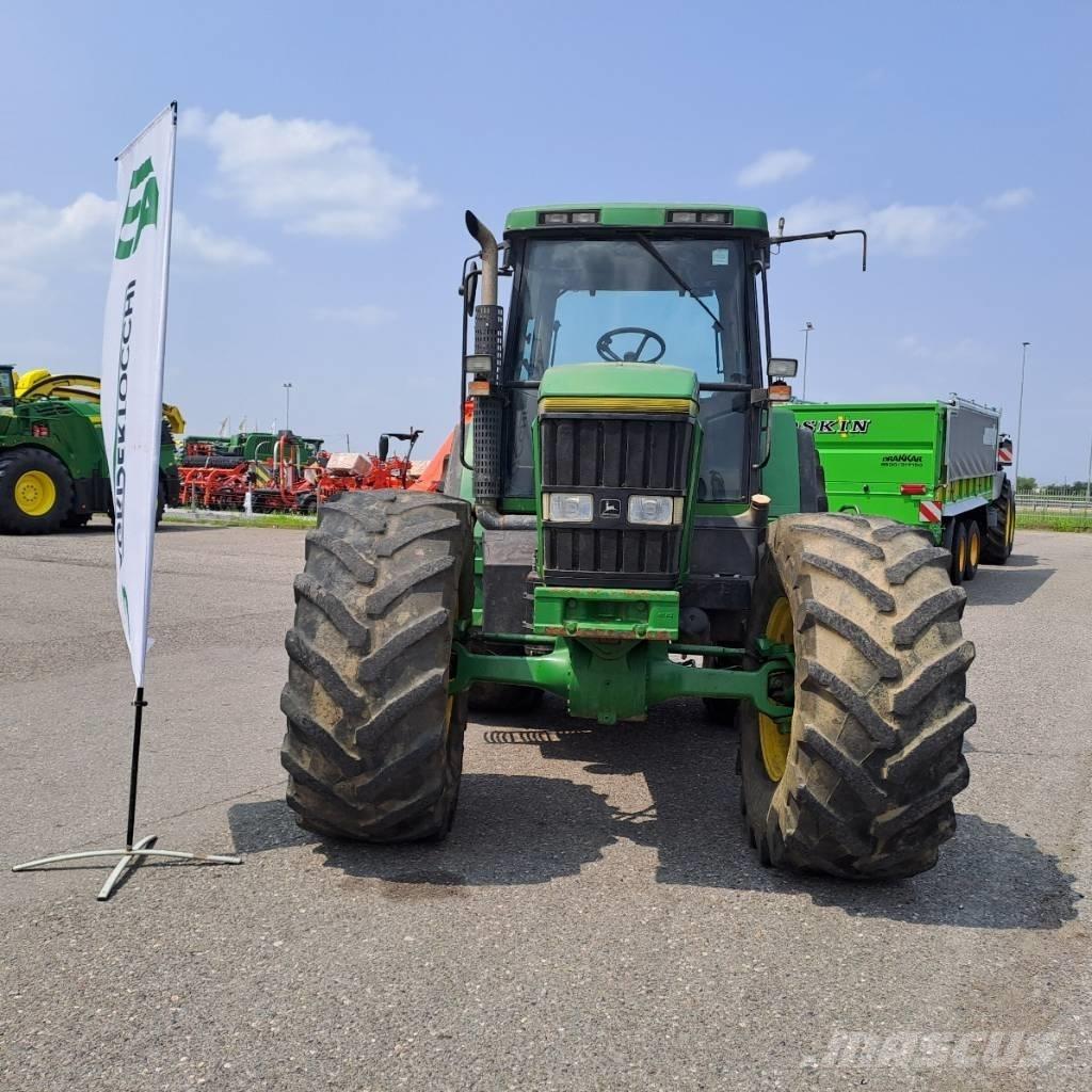 John Deere 7800 트랙터