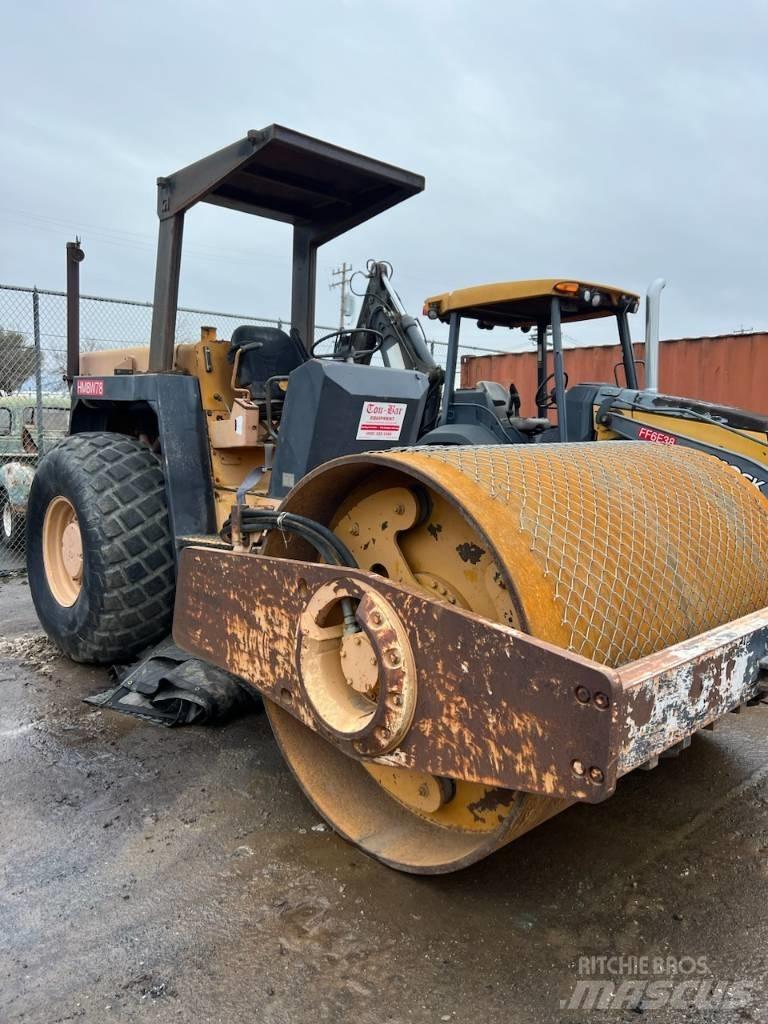 Bomag BW212D-2 싱글 드럼 롤러