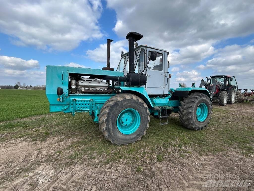 Chtz T150-K 트랙터