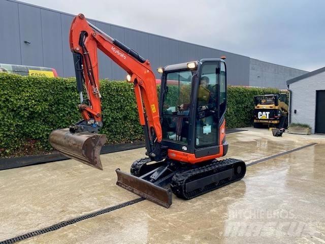 Kubota U 27-4 소형 굴삭기 7톤 미만
