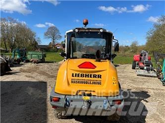 Liebherr L 504 미니 로더