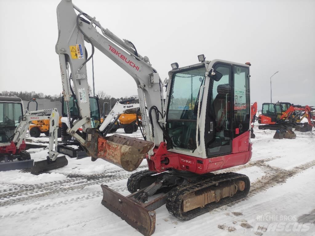 Takeuchi TB 230 소형 굴삭기 7톤 미만