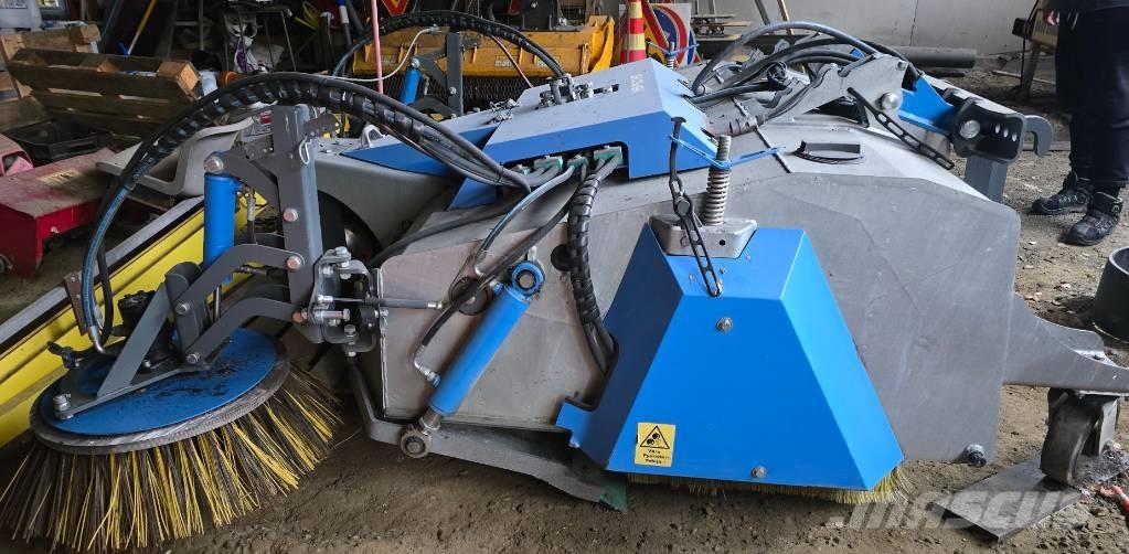 Snowek K180 기타 도로 및 제설 기계