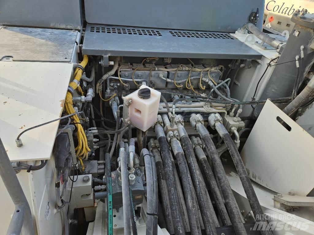 Liebherr R 966 HD 대형 굴삭기 29톤 이상