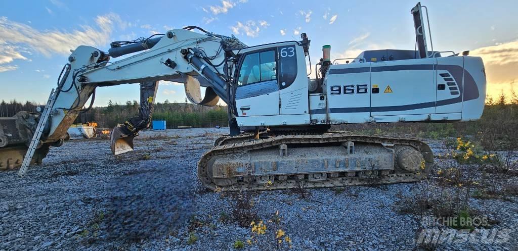 Liebherr R 966 HD 대형 굴삭기 29톤 이상
