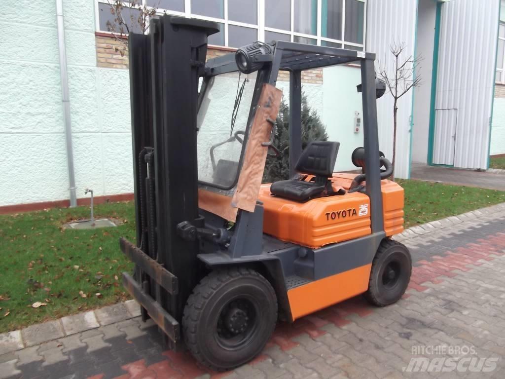 Toyota 5 FD 20 디젤 지게차