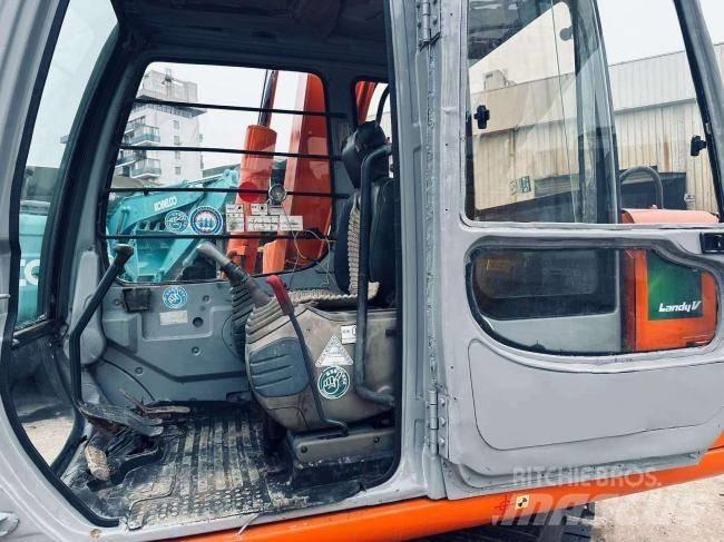 Hitachi EX 60 소형 굴삭기 7톤 미만