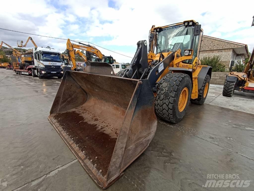 Volvo L 90 F  휠로우더