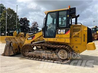 CAT 953D 궤도식 로우더
