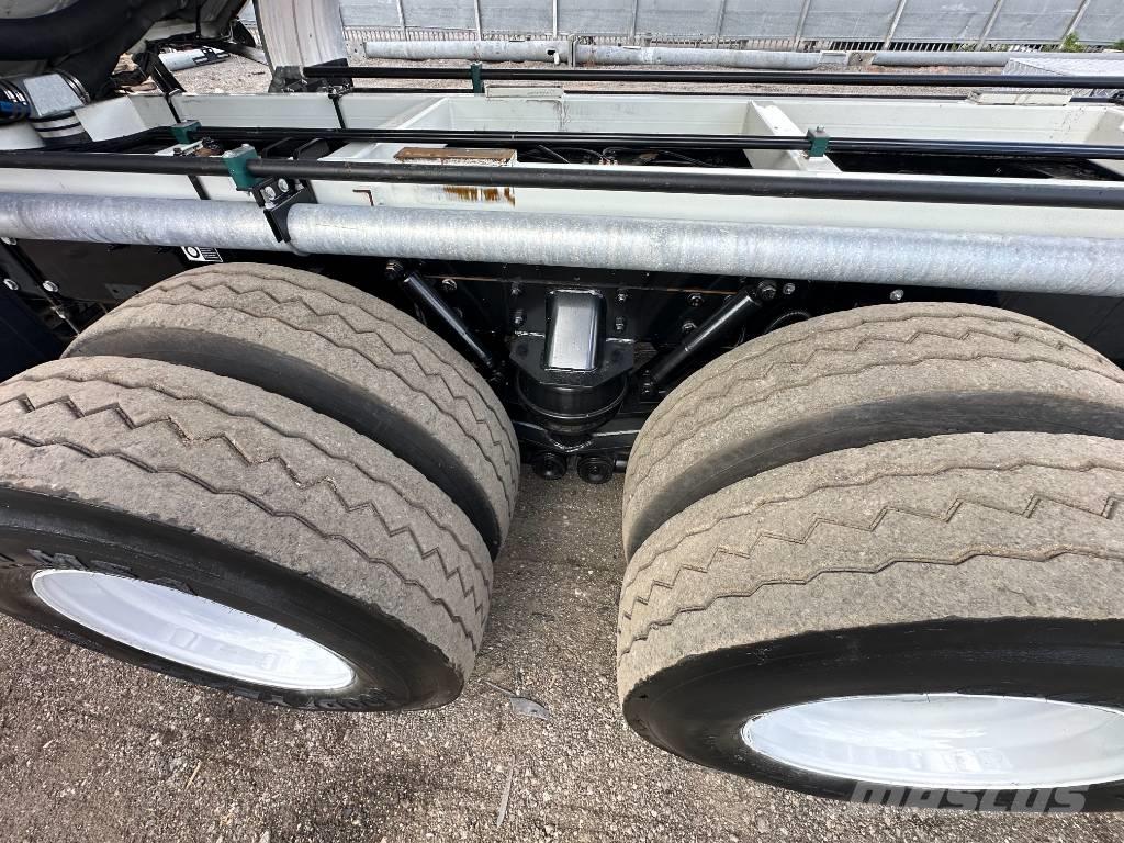 Kenworth T 400 콤비/진공 트럭