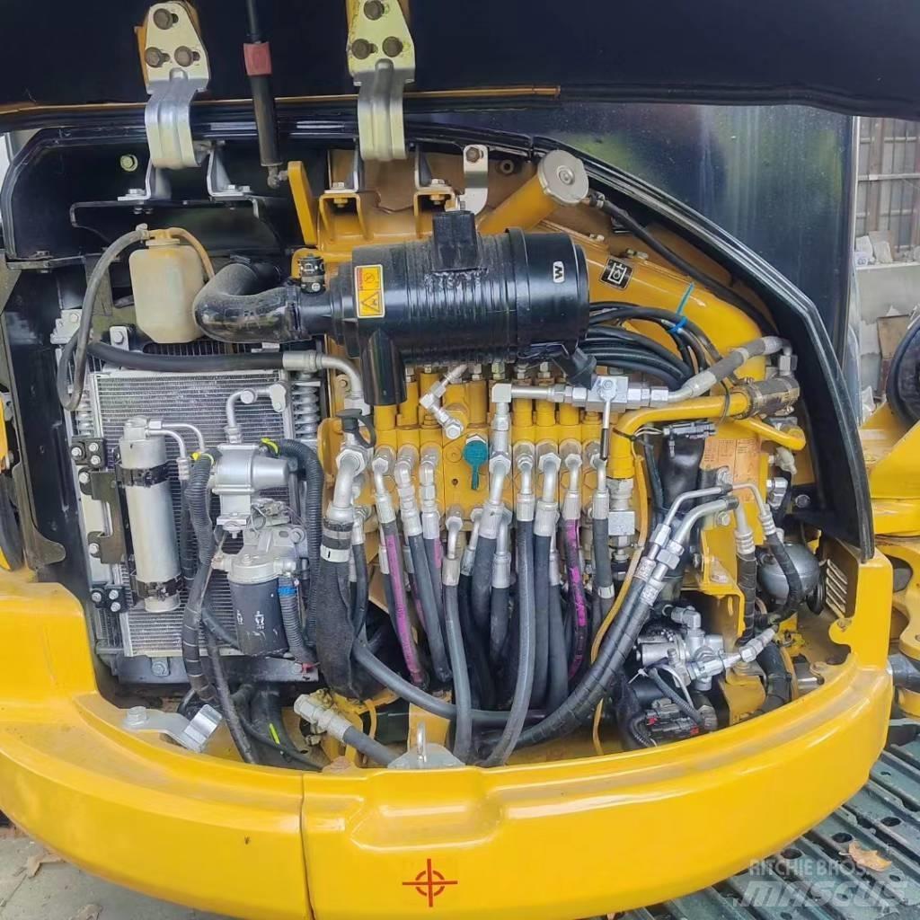 CAT 303.5 E CR 소형 굴삭기 7톤 미만
