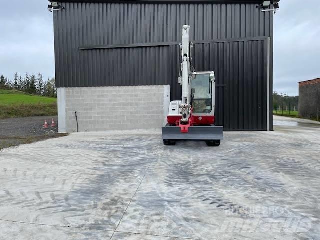 Takeuchi TB 250 소형 굴삭기 7톤 미만