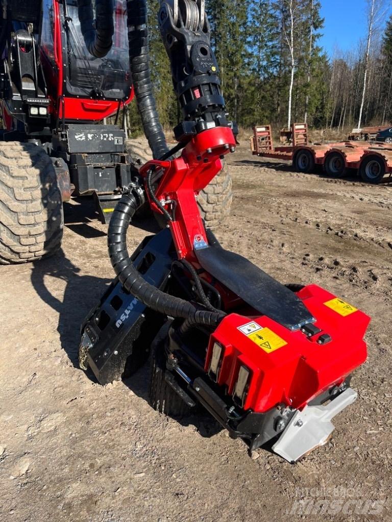 Komatsu 931 XC 원목 하베스터