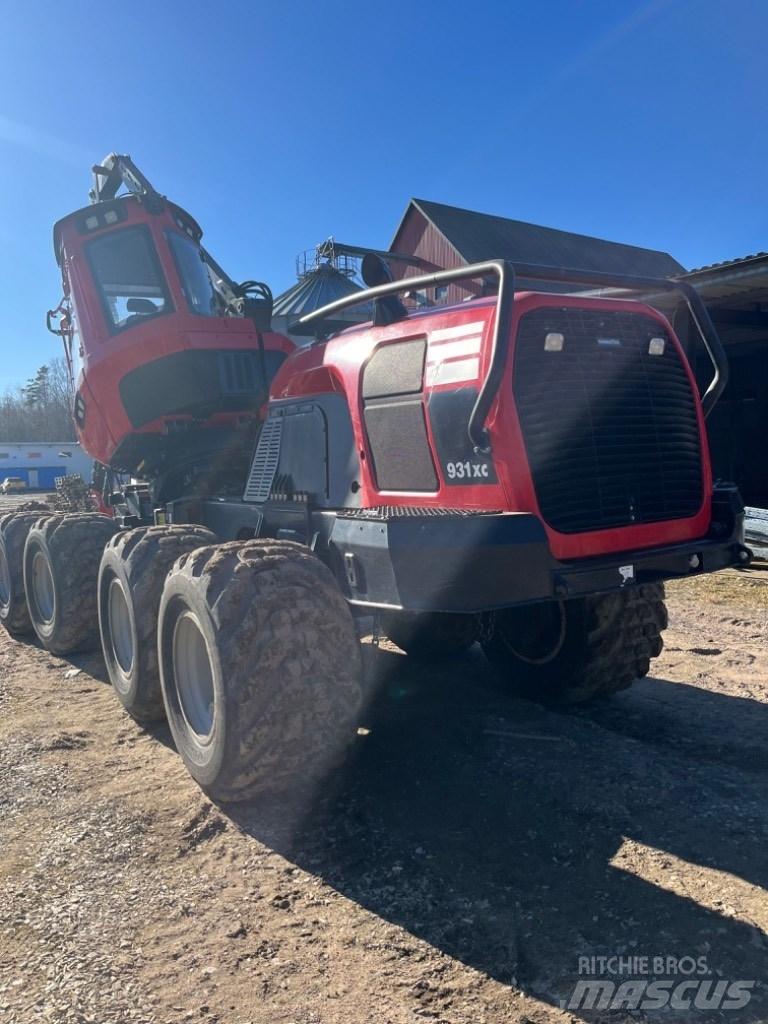 Komatsu 931 XC 원목 하베스터