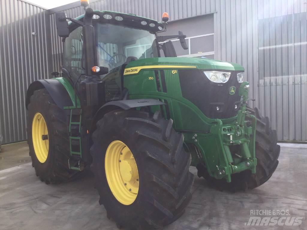 John Deere 6R250 트랙터