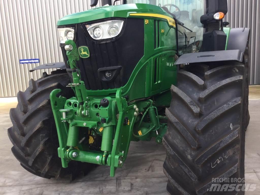 John Deere 6R250 트랙터