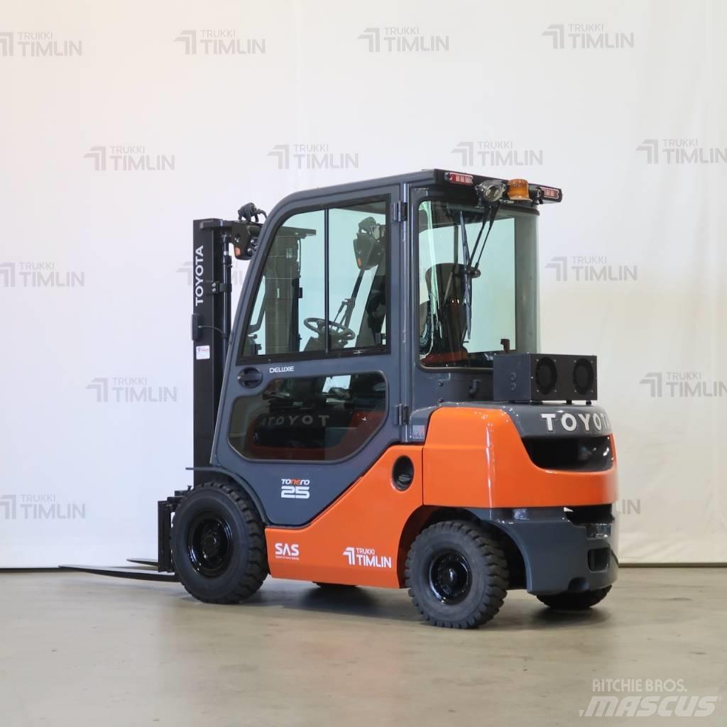 Toyota 52-8FDF25 디젤 지게차