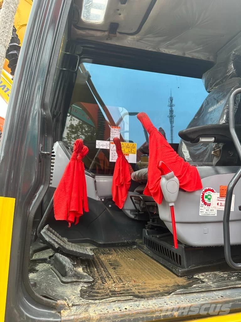 Komatsu PC 130 대형 굴삭기 29톤 이상