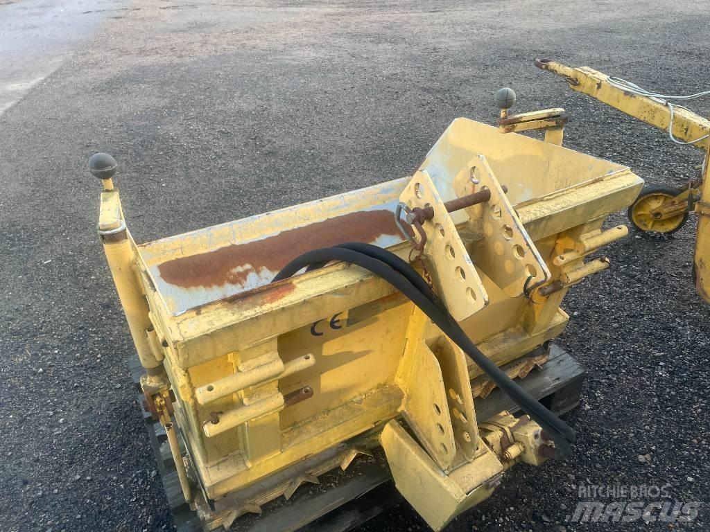 Falköping S-3 모래(염화칼슘) 살포기