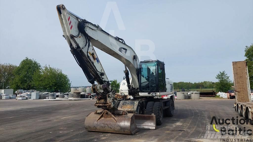 CAT M 322 D  휠 굴삭기